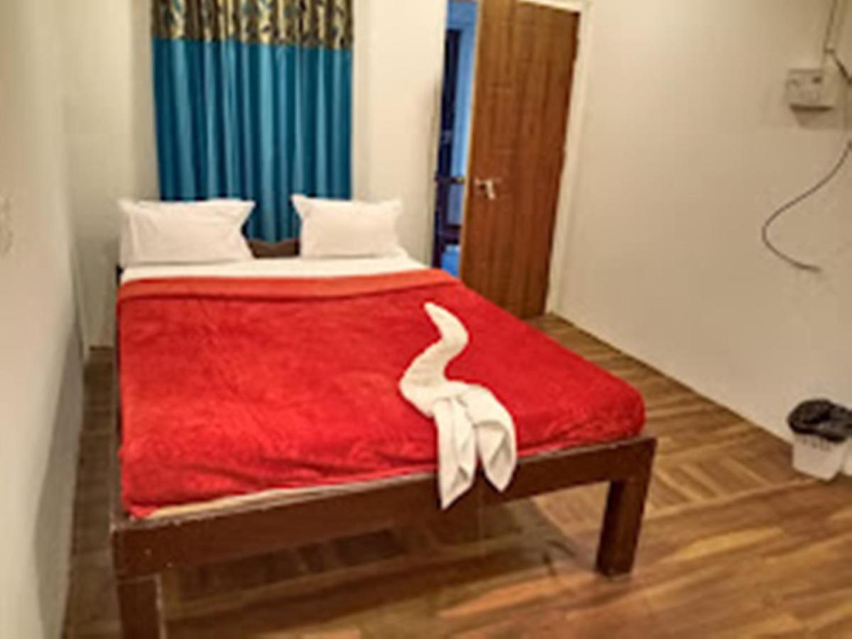 Hotel Paradise Inn Nagaon  ภายนอก รูปภาพ